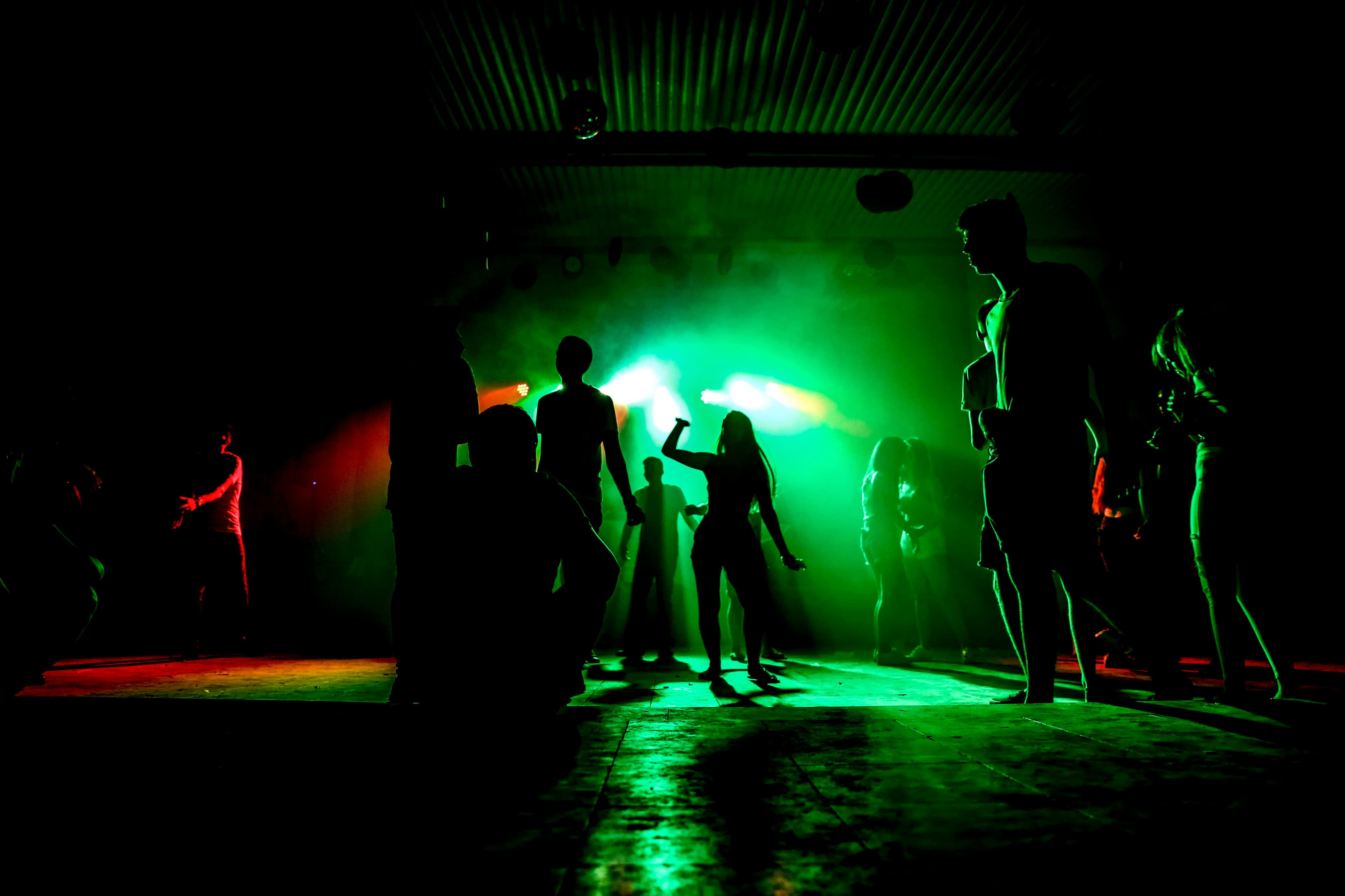Immersive dance floor experience